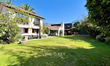 Casa en Arriendo en Luis Pasteur - Av Manquehue Norte