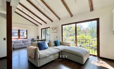 Casa en Arriendo en Luis Pasteur - Av Manquehue Norte