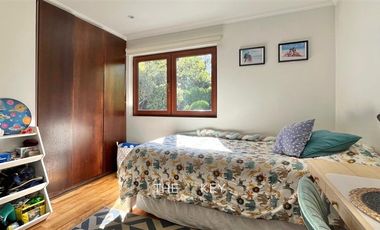 Casa en Arriendo en Luis Pasteur - Av Manquehue Norte