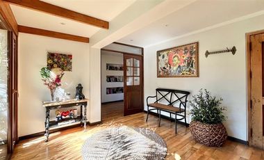 Casa en Arriendo en Luis Pasteur - Av Manquehue Norte