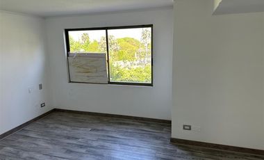 Casa en Arriendo en condominio los castaños