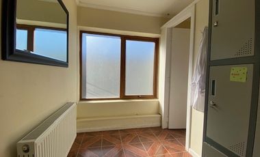 Local Comercial en Arriendo en Entre Baquedano y Blanco encalada