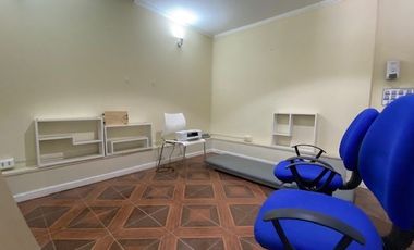 Local Comercial en Arriendo en Entre Baquedano y Blanco encalada