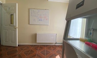 Local Comercial en Arriendo en Entre Baquedano y Blanco encalada