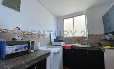 Casa en Venta en Salinas a una Cuadra del Mar Pcev.