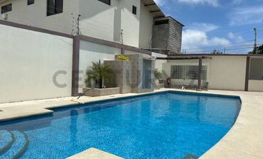 Casa en Venta en Salinas a una Cuadra del Mar Pcev.