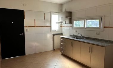 Departamento en alquiler en Aldo Bonzi