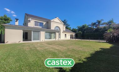 Casa - La Lomada De Pilar