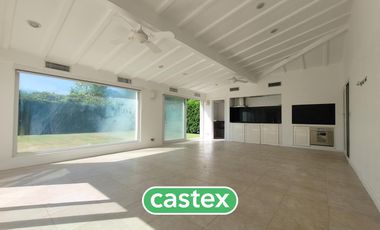 Casa - La Lomada De Pilar