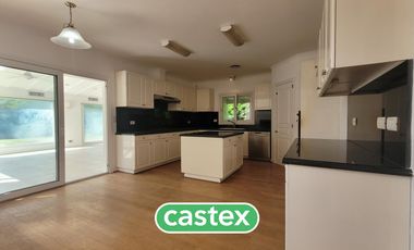 Casa - La Lomada De Pilar