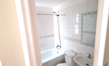 HERMOSA CASA AL INTERIOR  DE CONDOMINIO CON PISCINA