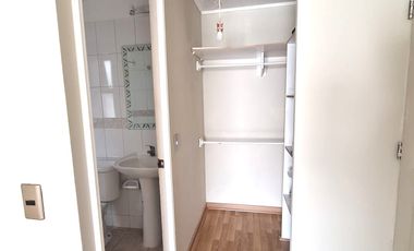 HERMOSA CASA AL INTERIOR  DE CONDOMINIO CON PISCINA