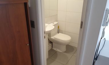 OFICINA EXCELENTE UBICACION VENDO