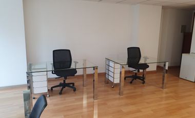 OFICINA EXCELENTE UBICACION VENDO