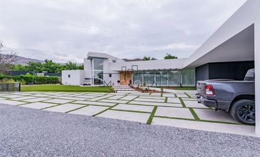 Casa en Venta en Lujosa Casa mediterránea completamente amoblada en Las Brisas de Chicureo.