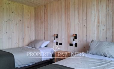 REBAJADA! Amplia y moderna casa en excelente condominio