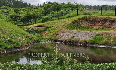 REBAJADA! Amplia y moderna casa en excelente condominio