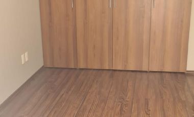 RENTA DE DEPARTAMENTO CON TERRAZA EN SAN LUCAS TEPETLACALCO, TLALNEPANTLA