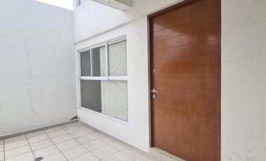 RENTA DE DEPARTAMENTO CON TERRAZA EN SAN LUCAS TEPETLACALCO, TLALNEPANTLA