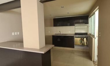 RENTA DE DEPARTAMENTO CON TERRAZA EN SAN LUCAS TEPETLACALCO, TLALNEPANTLA