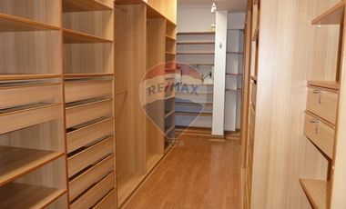 Casa mediterránea en exclusivo sector