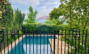 Casa mediterránea en exclusivo sector