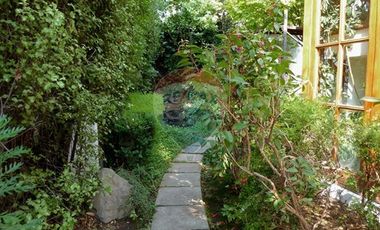 Casa mediterránea en exclusivo sector