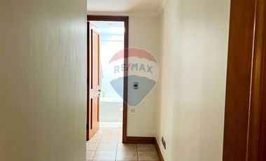 Casa mediterránea en exclusivo sector