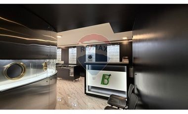 ¡OPORTUNIDAD Oficina AMPLIA Cerro Colorado!