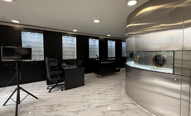 ¡OPORTUNIDAD Oficina AMPLIA Cerro Colorado!