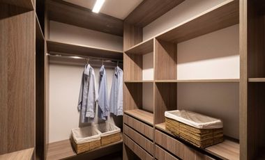 TOWNHOUSE 4 DORMITORIOS NUEVO SECTOR LA RESERVA CHICUREO