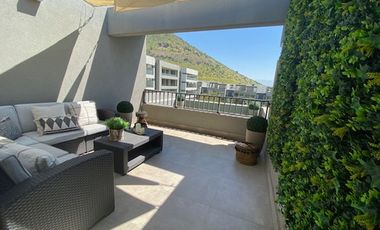 TOWNHOUSE 4 DORMITORIOS NUEVO SECTOR LA RESERVA CHICUREO