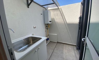 TOWNHOUSE 4 DORMITORIOS NUEVO SECTOR LA RESERVA CHICUREO