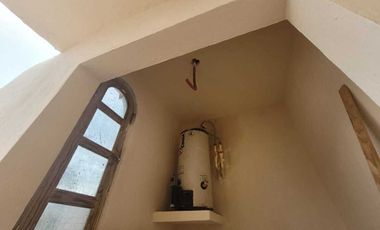 Casa remodelada en venta en zona centro