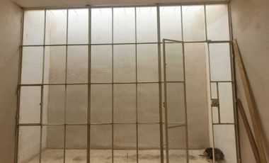 Casa remodelada en venta en zona centro