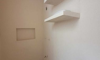 Casa remodelada en venta en zona centro