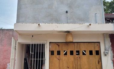 Casa remodelada en venta en zona centro