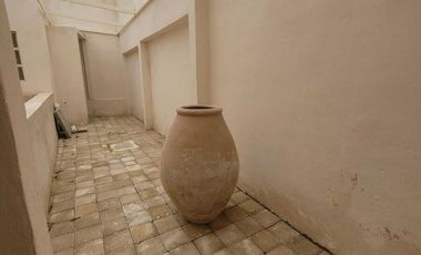 Casa remodelada en venta en zona centro