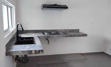 Residencia de lujo con 3 recámaras y alberca en Privada de Cholul