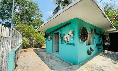 Casa en venta en Veracruz de descanso Loc. Manlio Fabio Altamirano