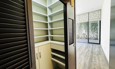 LOMAS DE CHAPULTEPEC JUNTO A POLANCO CASA EN RENTA