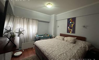 Venta de departamento de 3 ambientes con balcón en Wilde