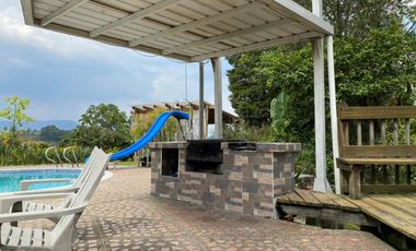 CASA CAMPESTRE EN ARRIENDO EN LA ESTRELLA ( TABLAZA )