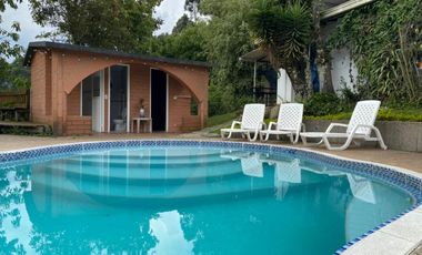 CASA CAMPESTRE EN ARRIENDO EN LA ESTRELLA ( TABLAZA )