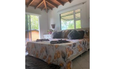 CASA CAMPESTRE EN ARRIENDO EN LA ESTRELLA ( TABLAZA )