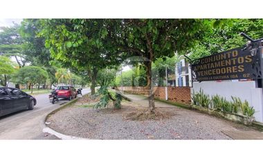 SE ARRIENDA APTO CONJUNTO VENCEDORES 4TO PISO EN YOPAL