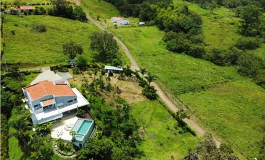 VENTA DE FINCA VENECIA SUROESTE ANTIOQUEÑO.