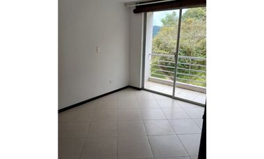 Apartamento en arriendo conjunto cerrado Niza 67 m2