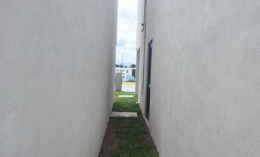 Casa en Venta en Privada vientos del sur, Tolcayuca RU 25-783.