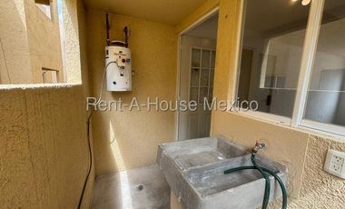 Departamento en Venta en Real Granada, Tecamac JL 26-926.